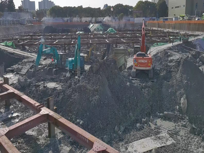 市政公用工程按照功能可以分為交通基礎設施工程和城市公共服務設施工程